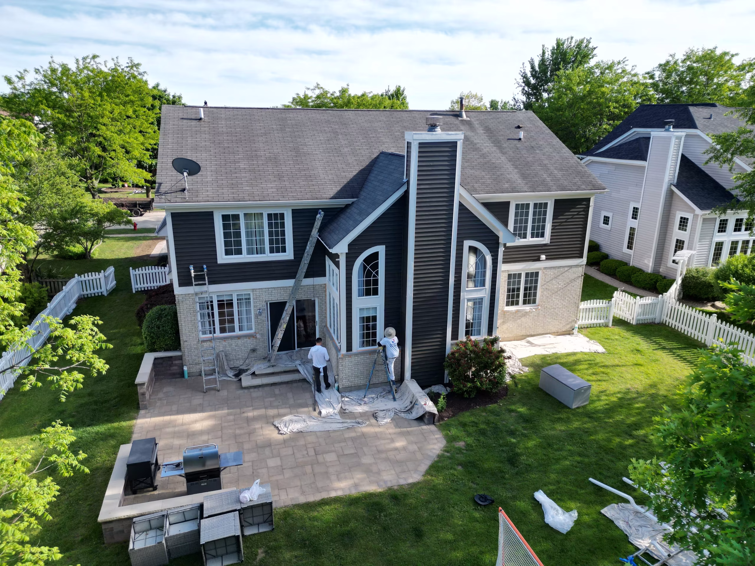 Complete exterior painting at 6140 Oakmont Ln, Gurnee, Illinois